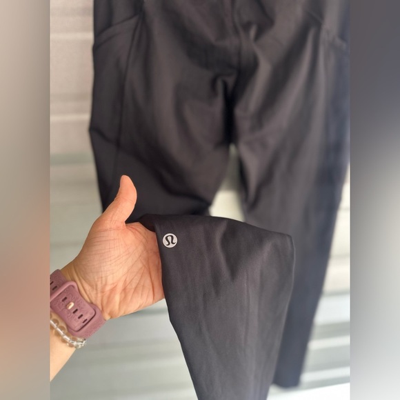 Women’s Lululemon Fast and Free Black 7/8 Tight Size 8 - Picture 10 of 13